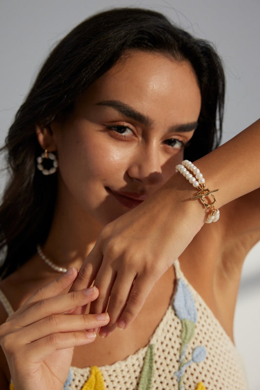 S925 Silver Natural Pearl Bracelet | Minimalist Vintage Gold | Signature Clasp