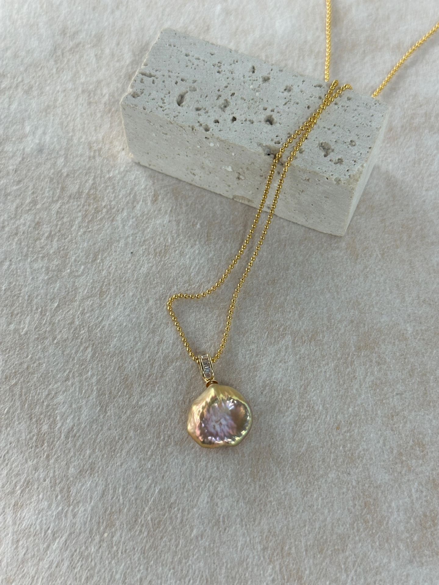 ✨ 18K Gold Plated Bead Chain Baroque Petal Pearl Necklace ✨